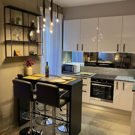 Bella Campagna - Luxury Two Bedroom Apartment Ровинь Экстерьер фото