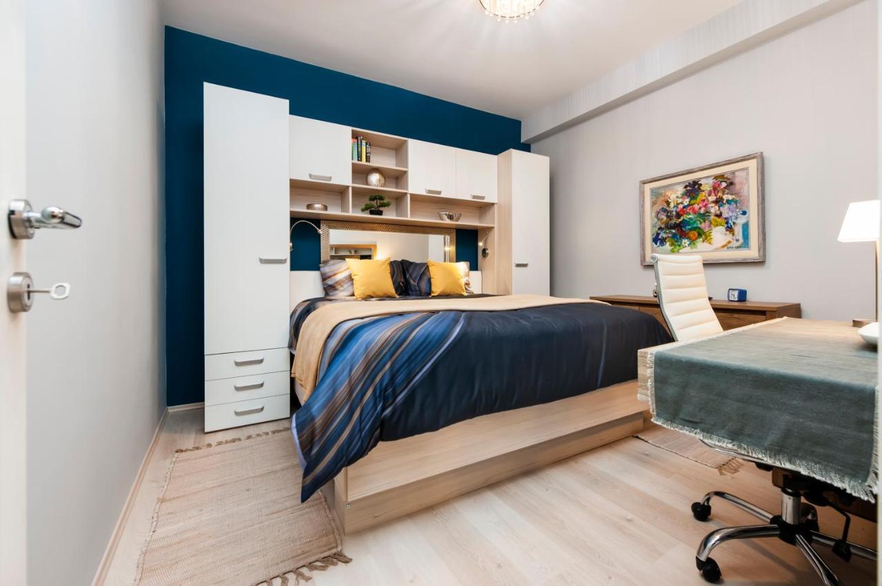 Bella Campagna - Luxury Two Bedroom Apartment Ровинь Экстерьер фото
